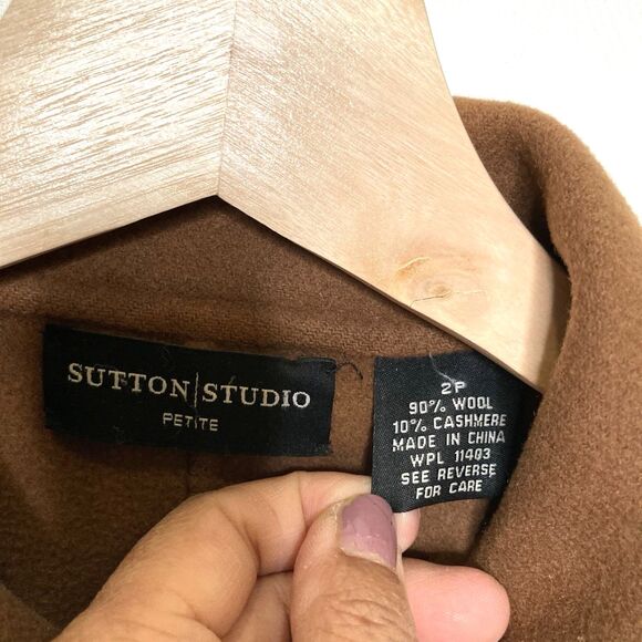 Sutton Studio Petite Camel Coat Womens Size 2P Cashmere Blend Classic Tan Pocket - Picture 12 of 13